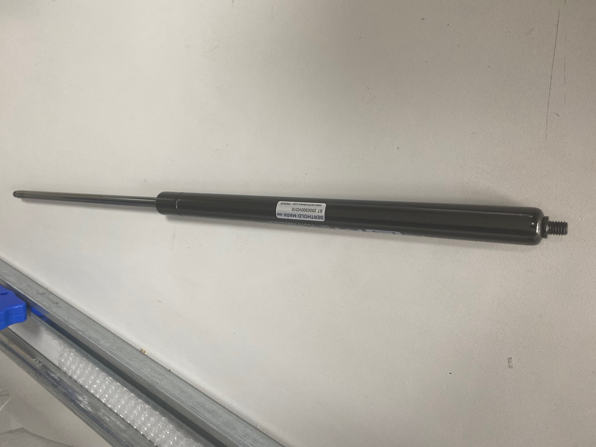 ST 2500300VD10
