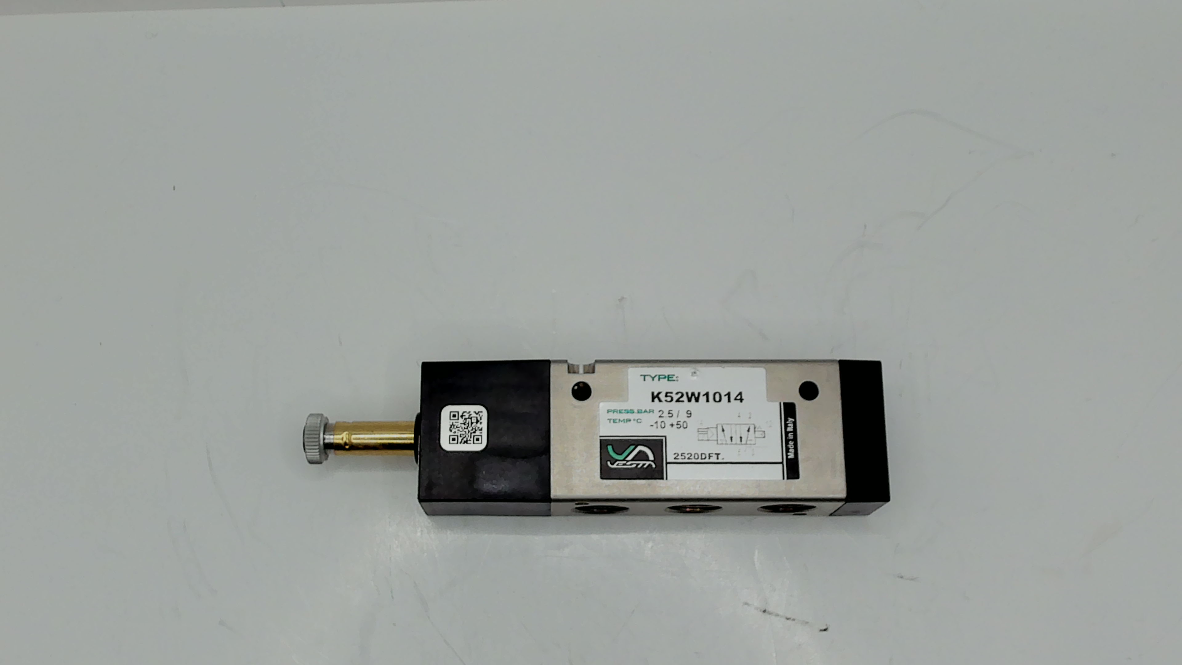 K52W1014