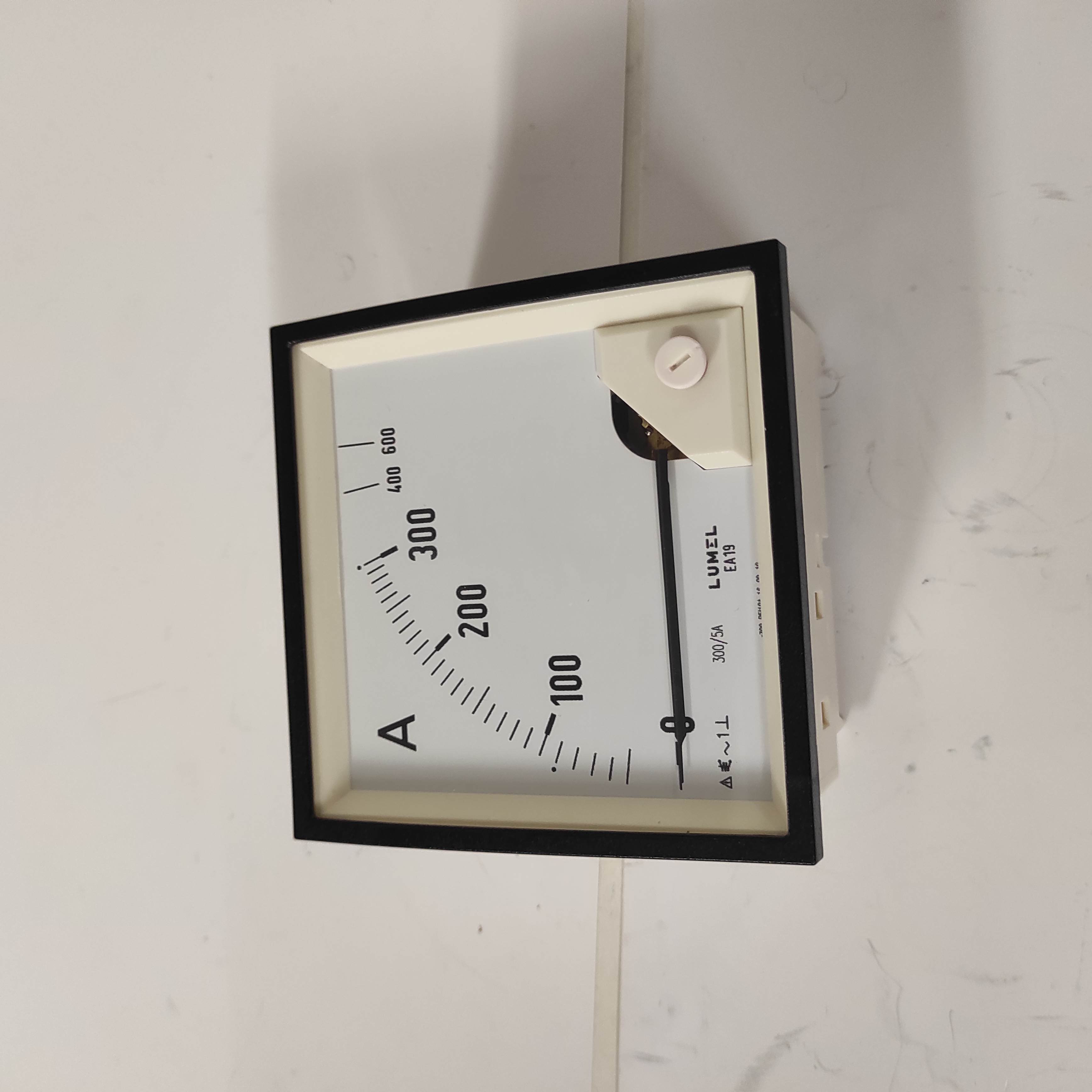 EA19N F42000000008