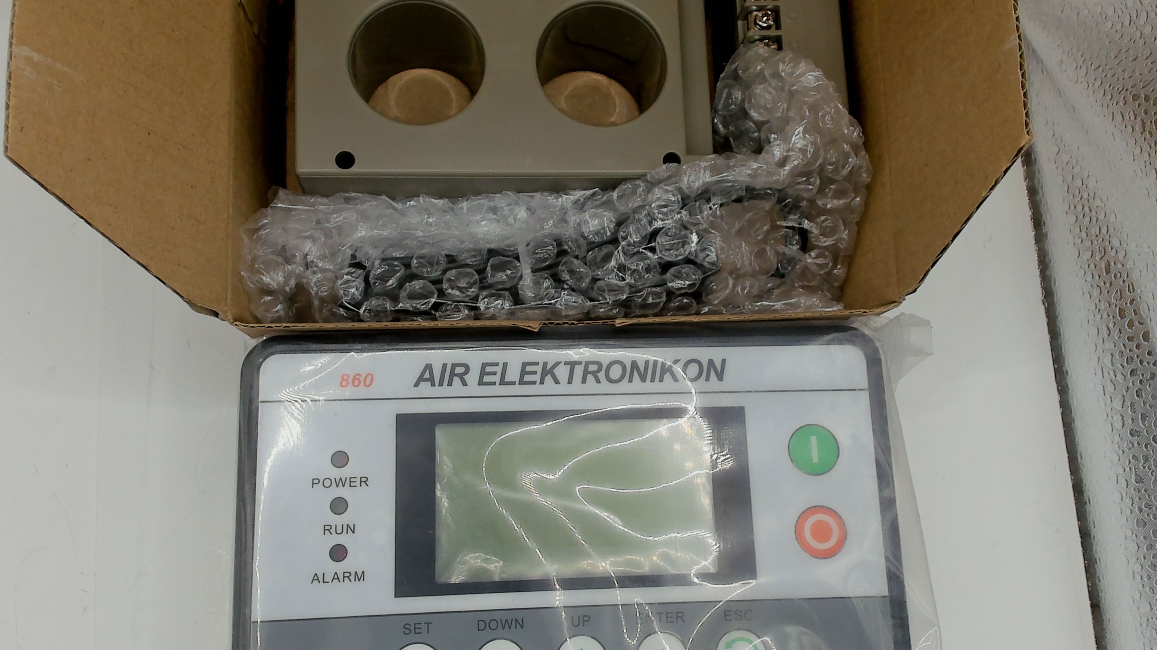 MAM-860