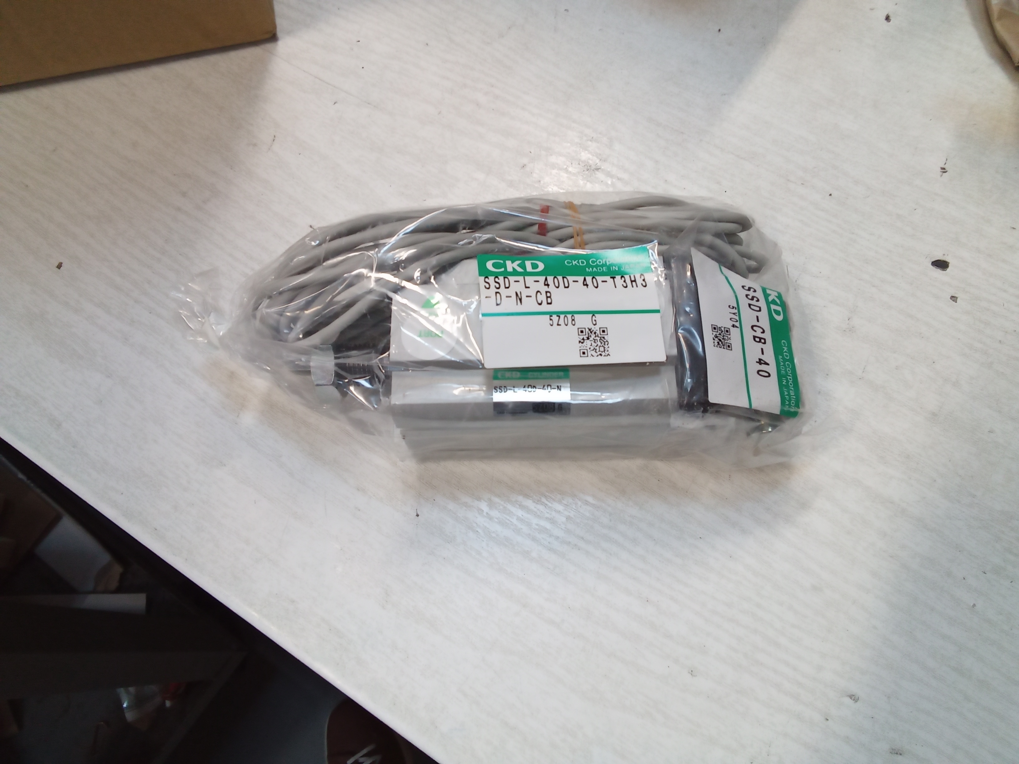 SSD-L-40-D40-T3H3D-N-CB