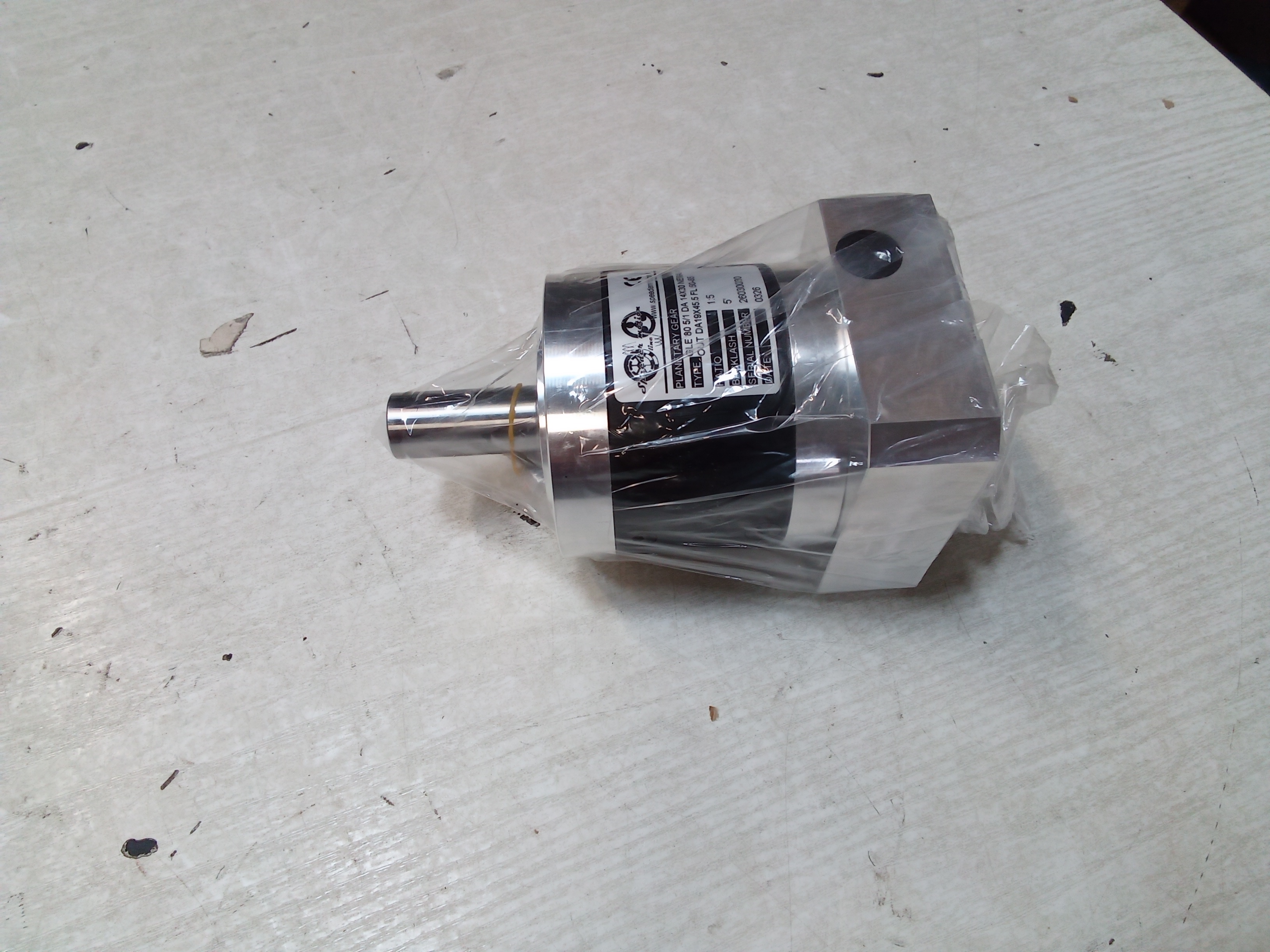 GL80 5/1 DA 14X30 NEMA34