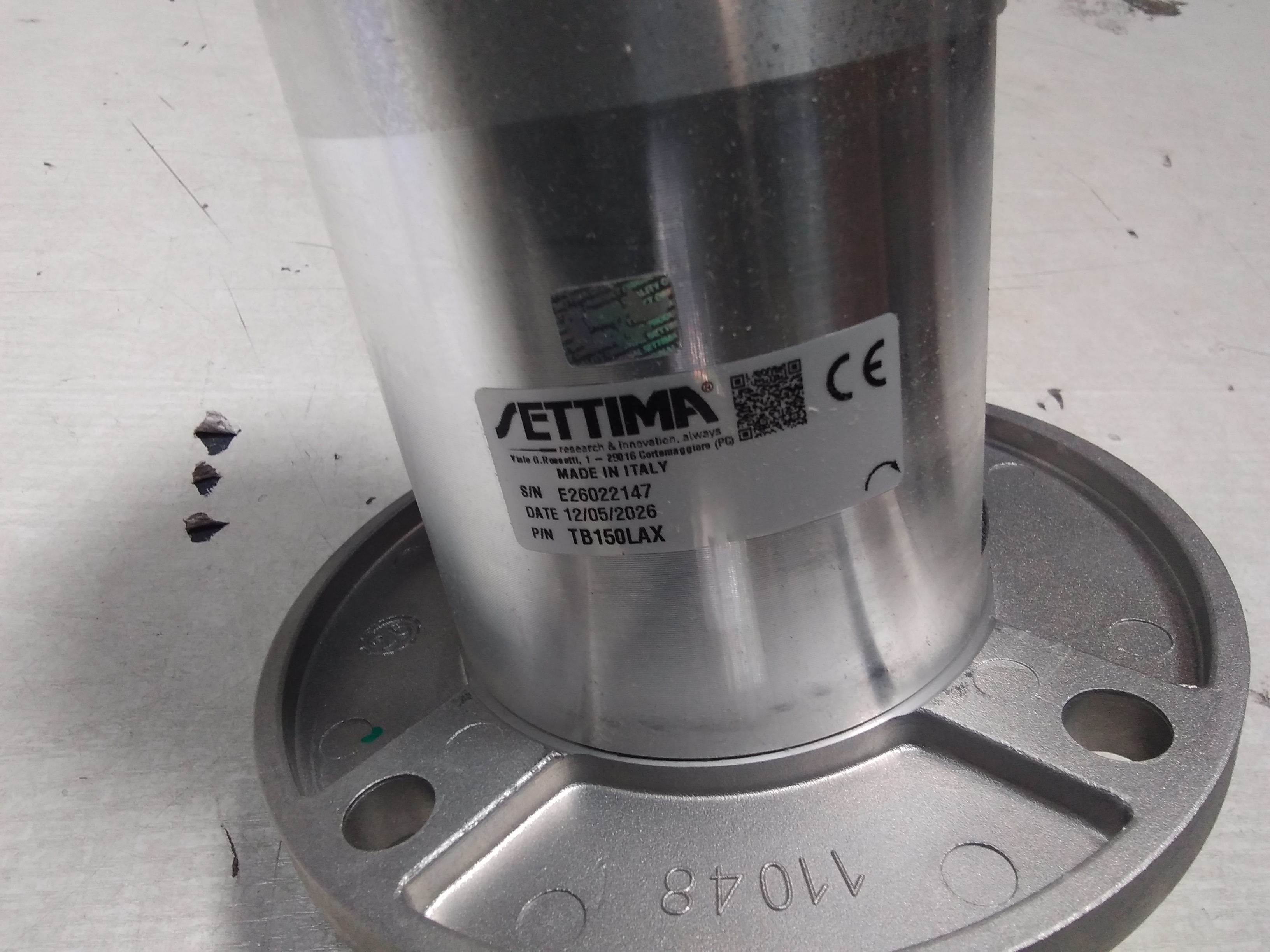GR40 SMT16b 150L AX