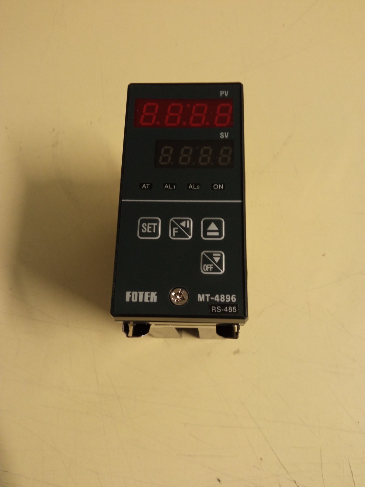 MT-4896-R-RS