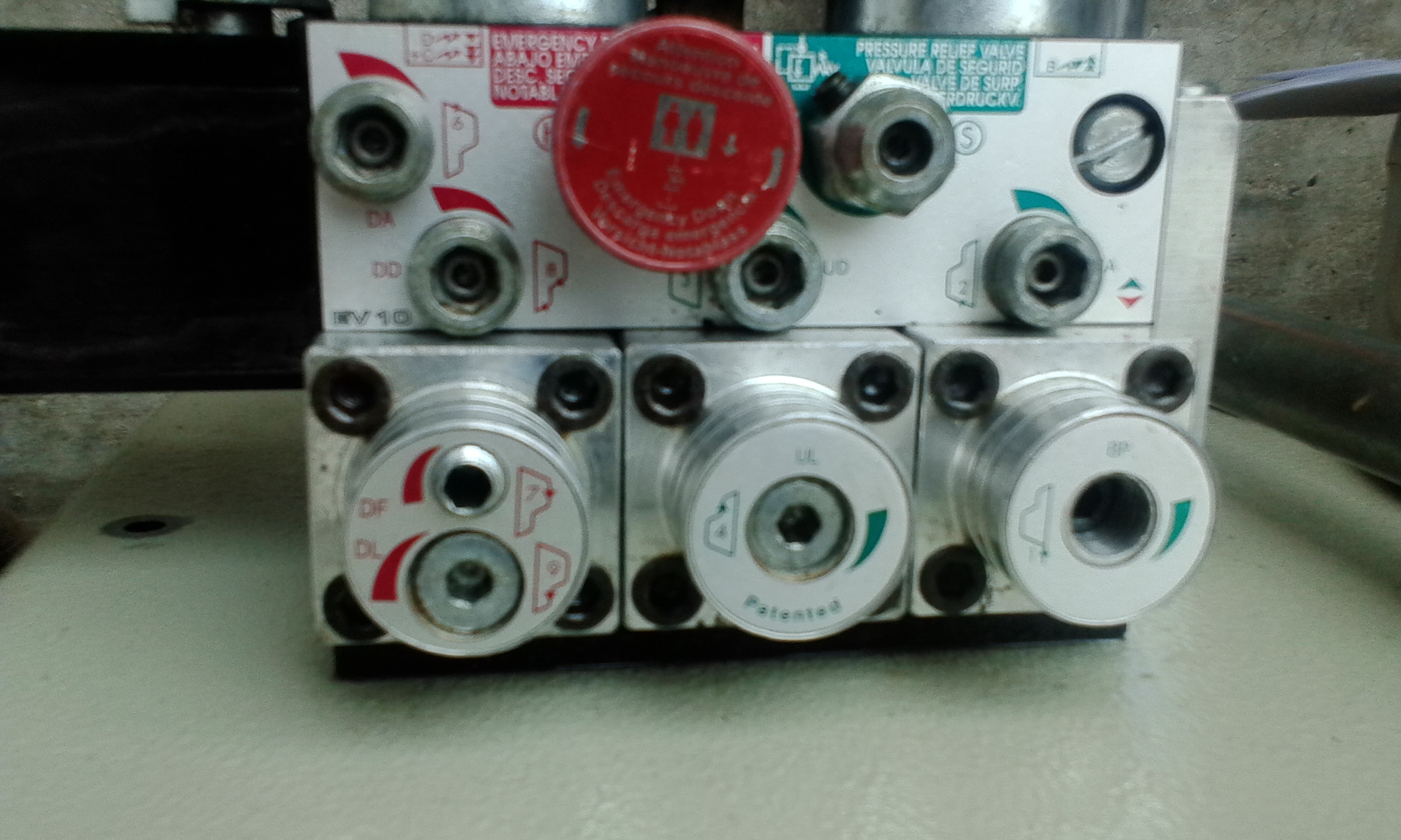 0.75" EV 10 / 24DC
