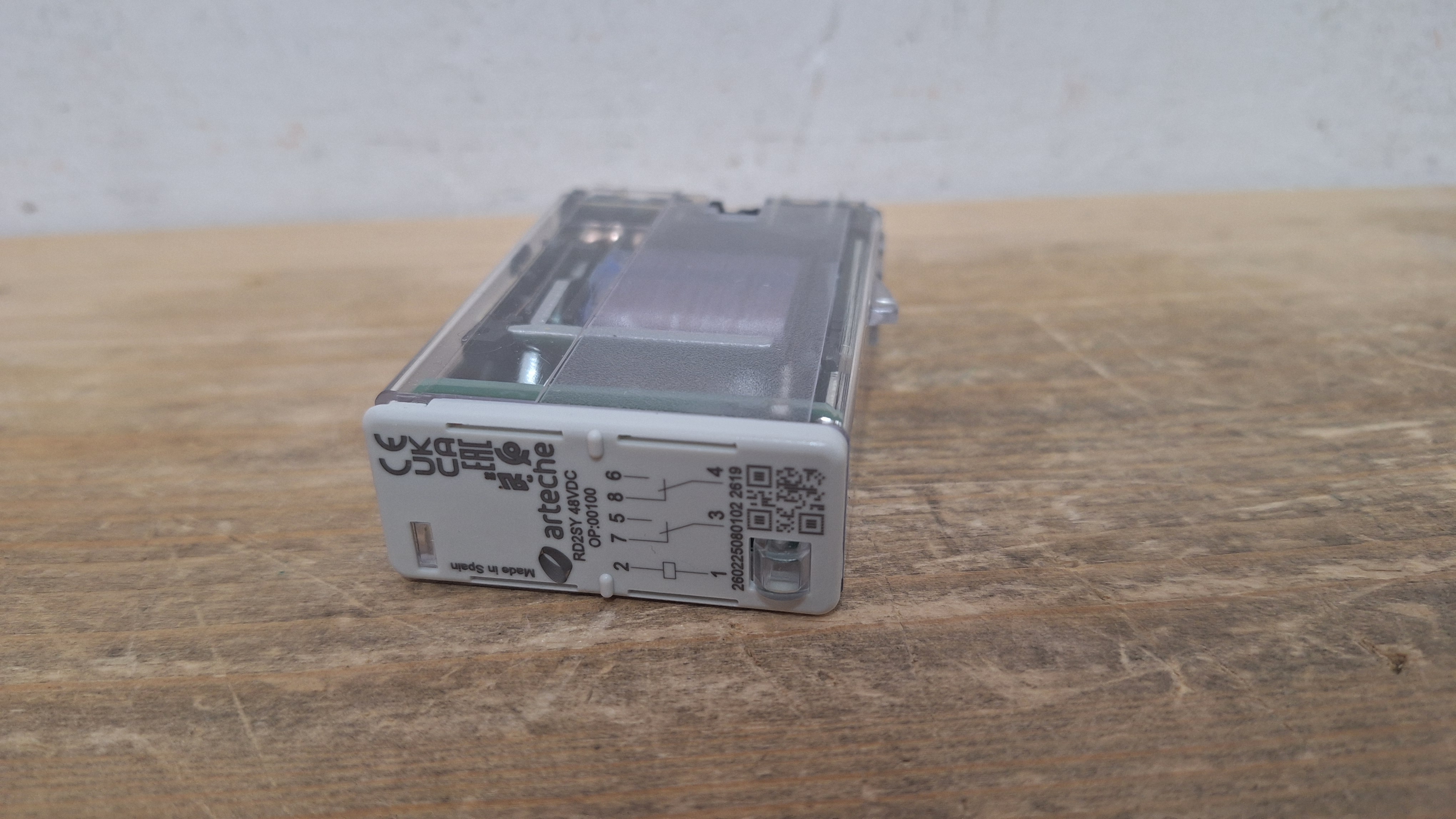 703040333 / RD2SY 48 VDC OP:00100