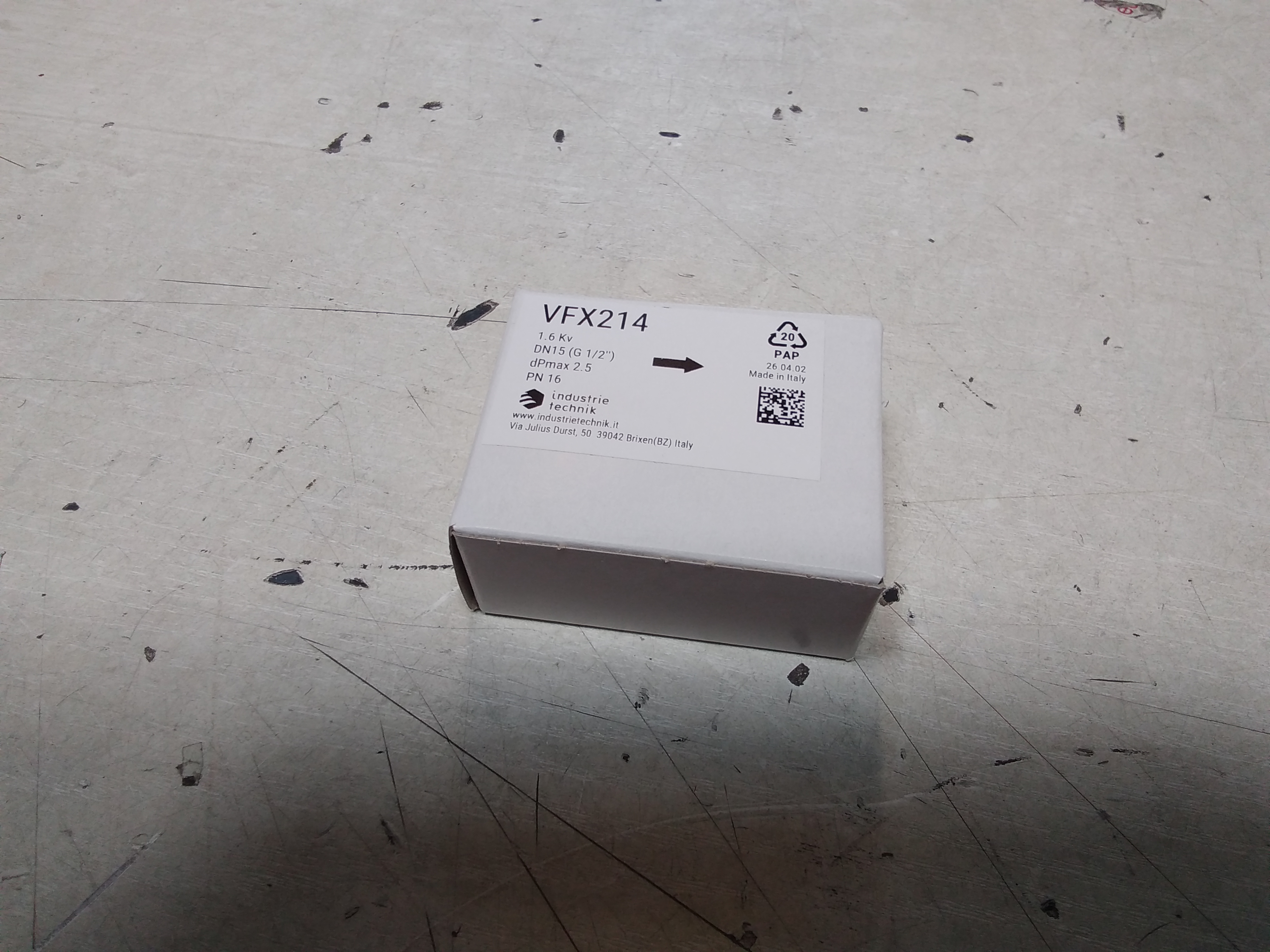 VFX214 ( 1/2 =15/21 )