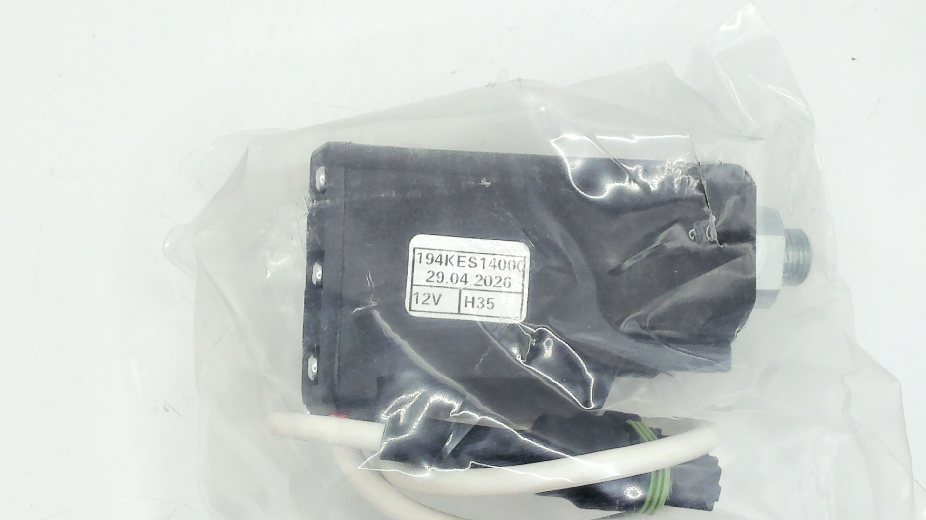 194KES14000000