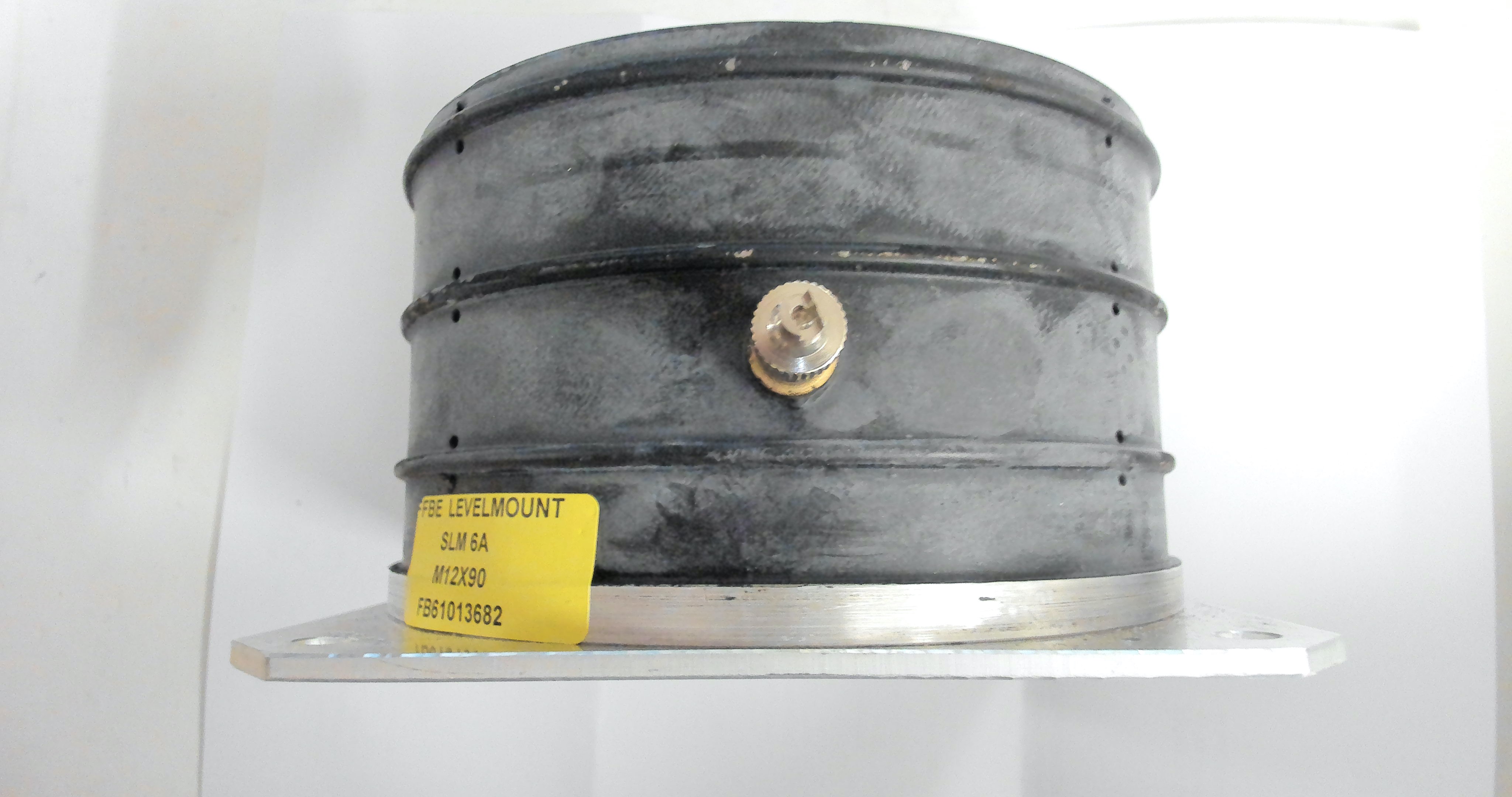 FB61013682 / SLM 6A M12X90