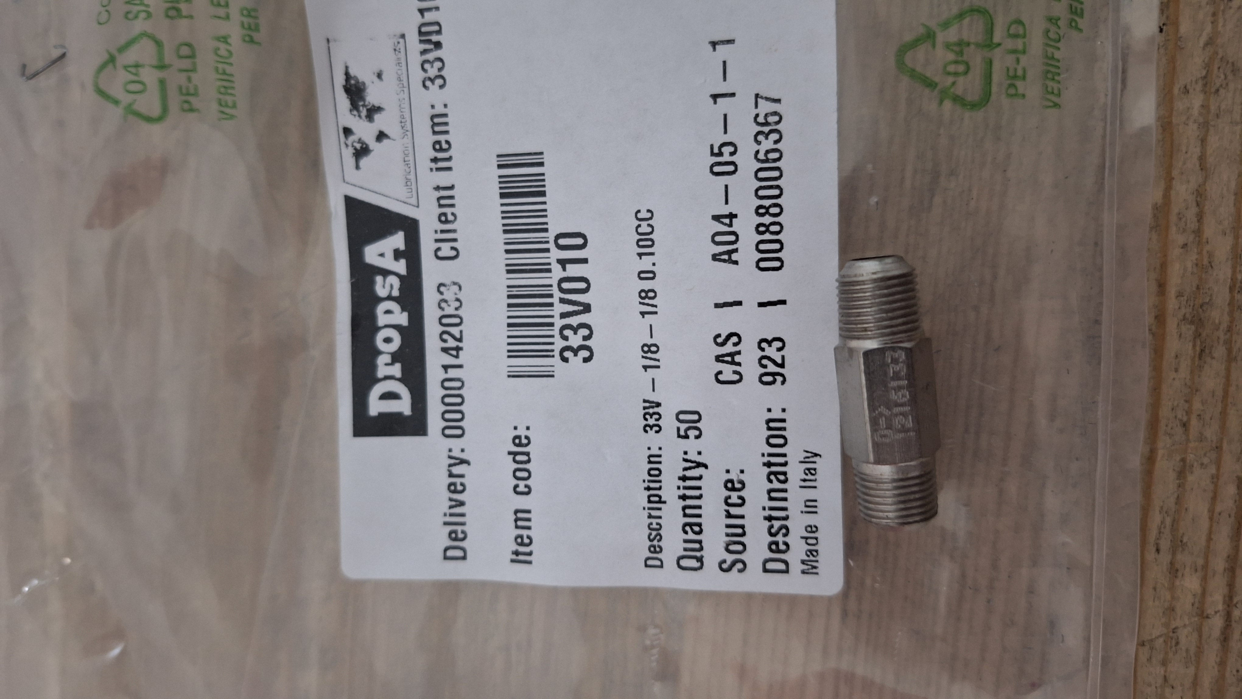 33V010 / 33V-1/8-1/8 0.10CC