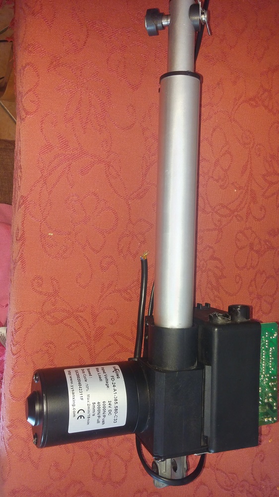 FD-24-A1-385.580-C33 (complete with actuator, electric trasformer, hand comander) 